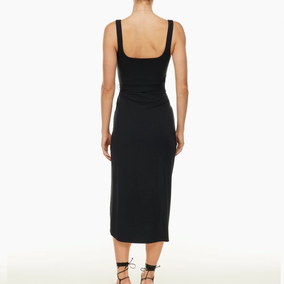 NEW! Midi wrap dress - Picture 6 of 9